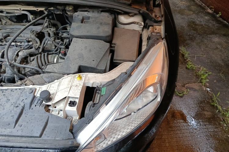 Used Ford Focus 2017 Hatchback 1.6L Automatic Comfort Plus SmartDrive Edition Engine Bay Left