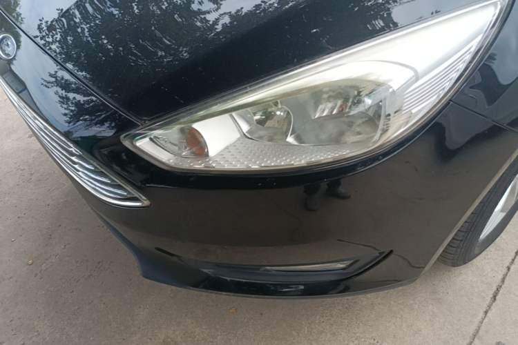 Used Ford Focus 2017 Sedan 1.6L Automatic Comfort Plus SmartDrive Edition Left Front Headlight