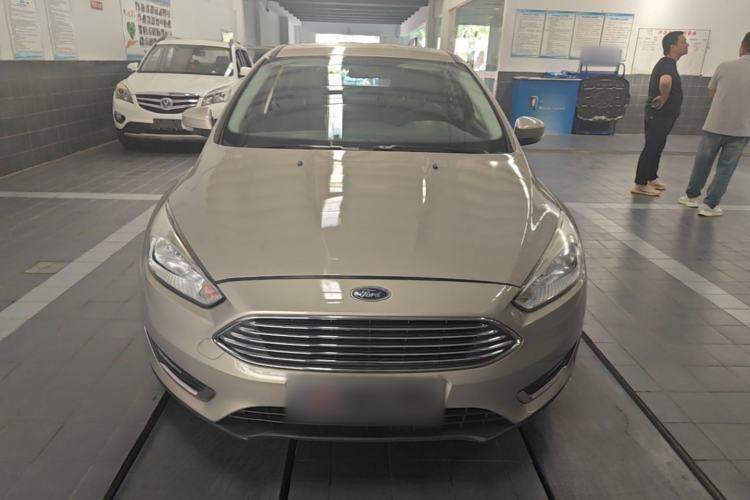Used Ford Focus 2017 Sedan 1.6L Automatic Fashion Edition Smart Drive Version Front