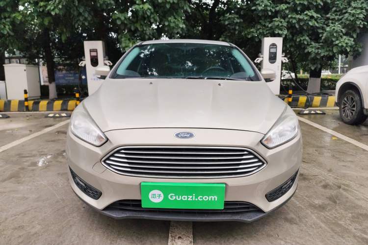 Used Ford Focus 2017 Sedan 1.6L Automatic Comfort Plus SmartDrive Edition Front