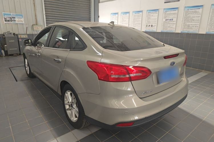 Used Ford Focus 2017 Sedan 1.6L Automatic Fashion Edition Smart Drive Version Rear Left 45 Deg