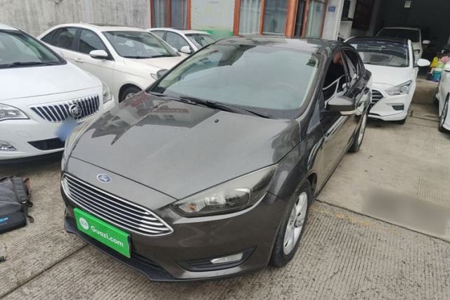 Ford Focus 2017 Sedan 1.6L Automatic Comfort Plus SmartDrive Edition مستعملة