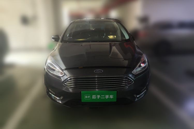 Used Ford Focus 2017 Sedan 1.6L Manual Fashion Edition Smart Drive Version Front