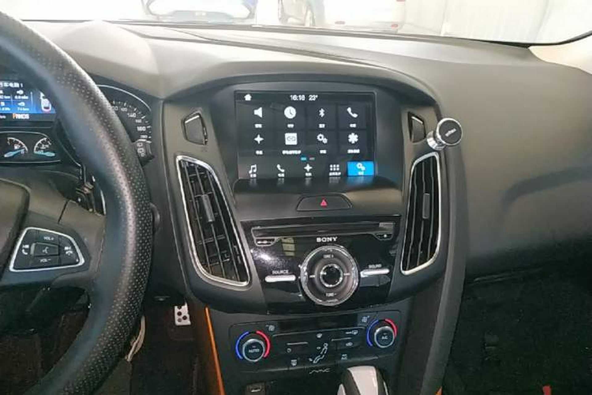 Used Ford Focus 2017 Hatchback EcoBoost 180 Automatic Sport Model Audio And AC Panel