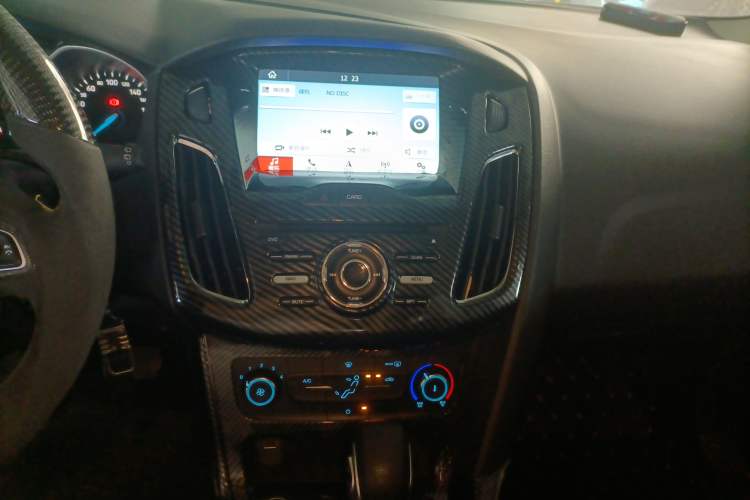 Used Ford Focus 2017 Hatchback 1.6L Automatic Comfort Plus SmartDrive Edition Audio And AC Panel