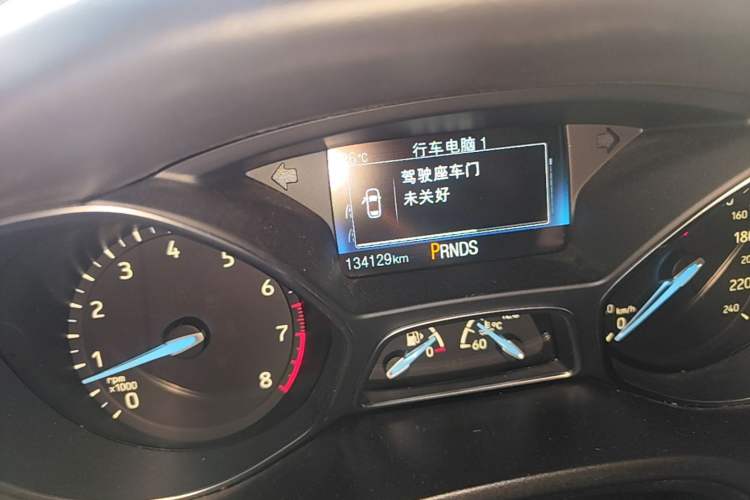 Used Ford Focus 2017 Hatchback EcoBoost 180 Automatic Elite Model Instrument Cluster