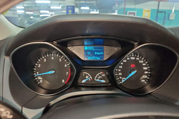 Used Ford Focus 2017 Hatchback 1.6L Automatic Fashion Edition Smart Drive Version Instrument Cluster