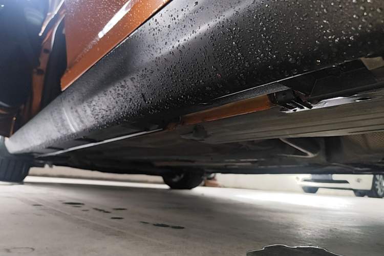 Used Ford Focus 2017 Hatchback EcoBoost 180 Automatic Elite Model Left Side Sill