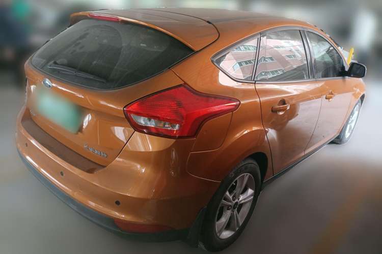 Used Ford Focus 2017 Hatchback 1.6L Automatic Comfort Plus SmartDrive Edition Rear Right 45 Deg