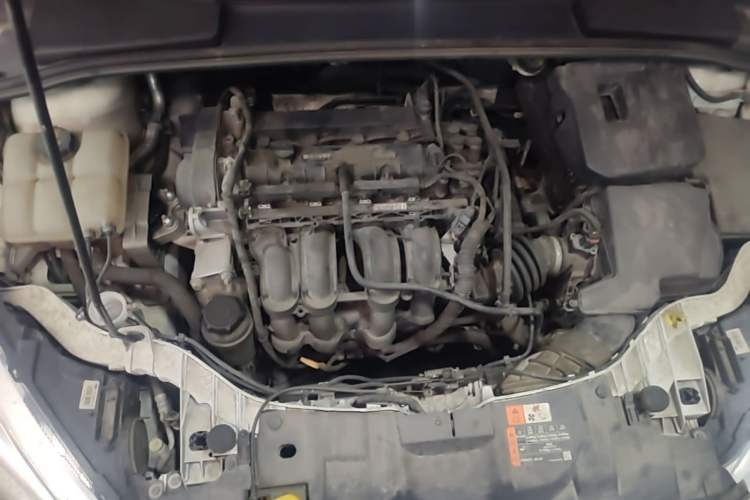Used Ford Focus 2017 Hatchback 1.6L Automatic Fashion Edition Smart Drive Version Engine Bay