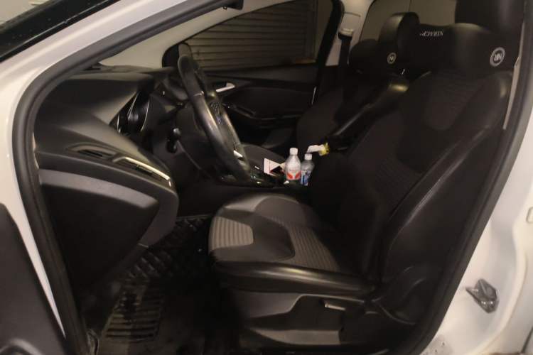 Used Ford Focus 2017 Sedan 1.6L Automatic Fashion Edition Smart Drive Version Left Front Seat