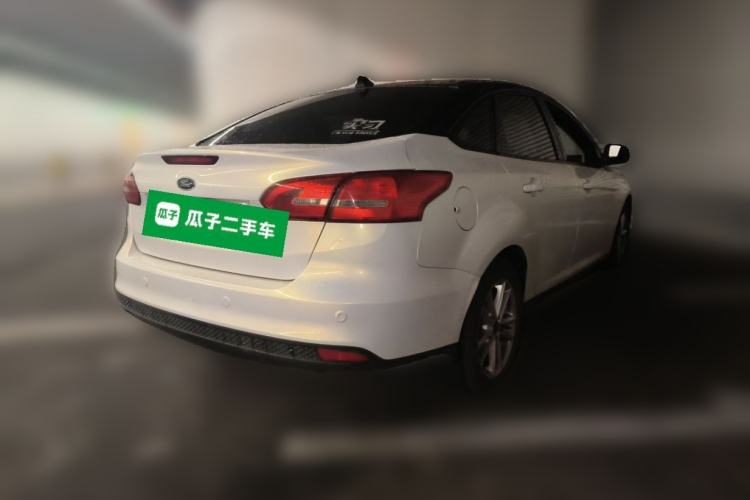 Used Ford Focus 2017 Sedan 1.6L Automatic Fashion Edition Smart Drive Version Rear Right 45 Deg