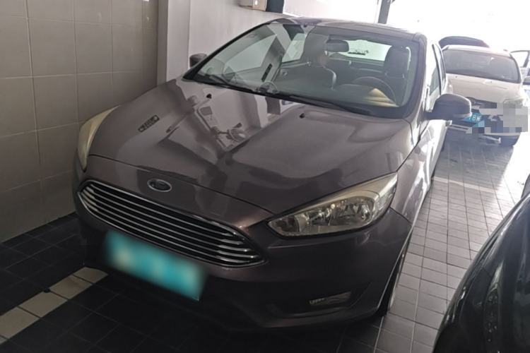 Used Ford Focus 2017 Sedan 1.6L Automatic Fashion Edition Smart Drive Version Guazi used car, China used car export, Used car for sale, Used  cars, Cheapest cars for sale