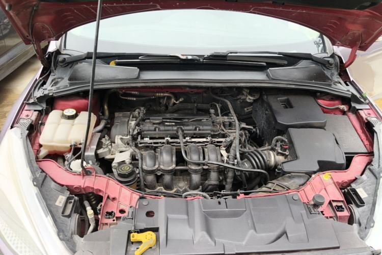 Used Ford Focus 2017 Sedan 1.6L Automatic Fashion Edition Smart Drive Version Engine Bay