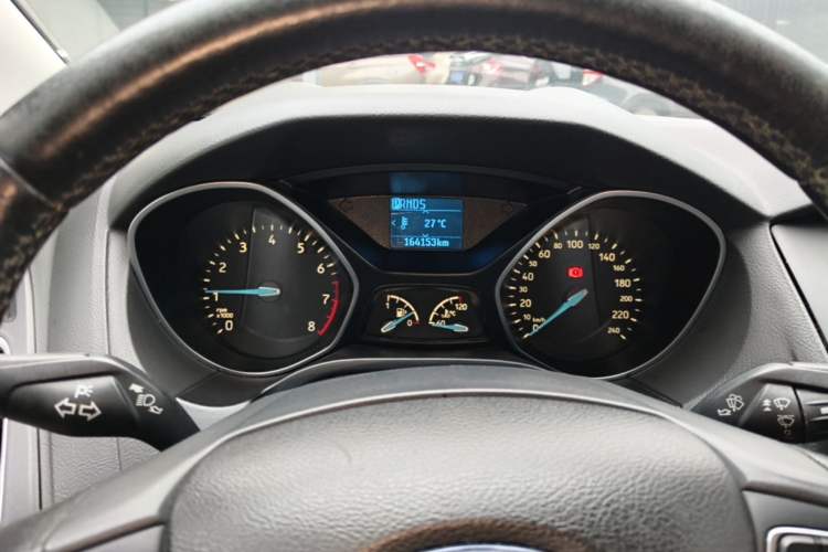 Used Ford Focus 2017 Sedan 1.6L Automatic Fashion Edition Smart Drive Version Instrument Cluster