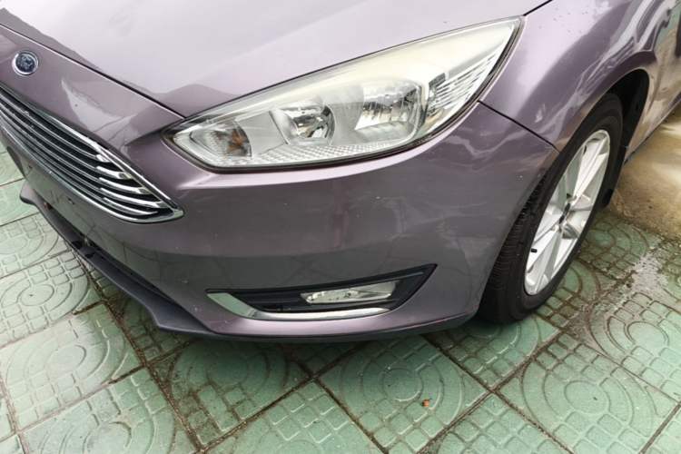 Used Ford Focus 2017 Sedan 1.6L Automatic Fashion Edition Smart Drive Version Left Front Headlight