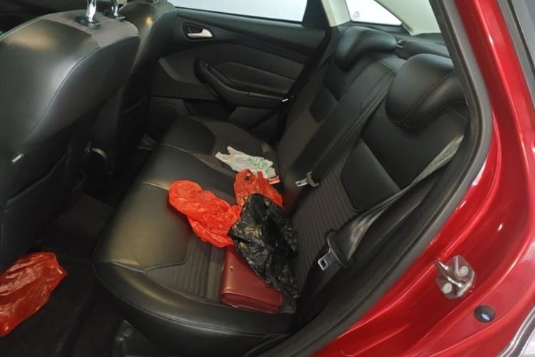 Used Ford Focus 2017 Sedan 1.6L Automatic Fashion Edition Smart Drive Version Left Rear Seat