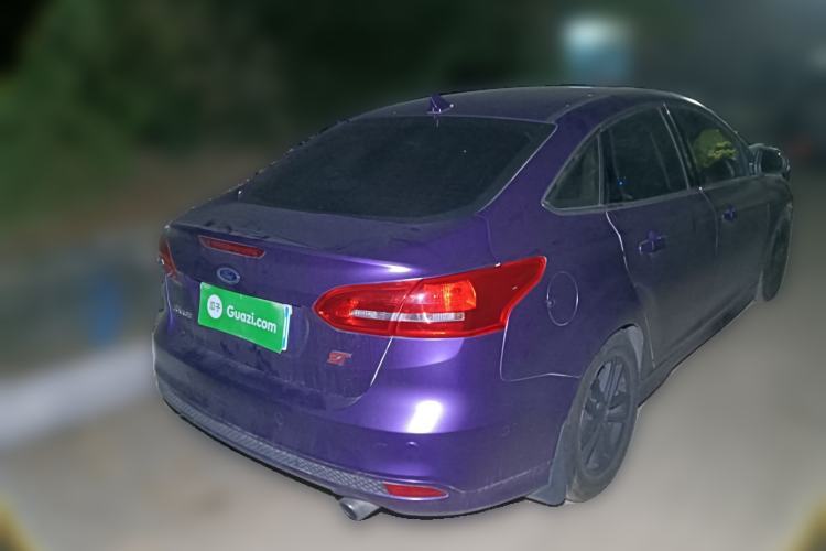 Used Ford Focus 2017 Sedan EcoBoost 180 Automatic Elite Model Rear Right 45 Deg