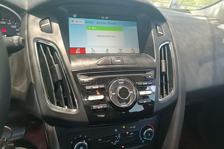 Used Ford Focus 2017 Hatchback 1.6L Automatic Comfort Plus SmartDrive Edition Audio And AC Panel