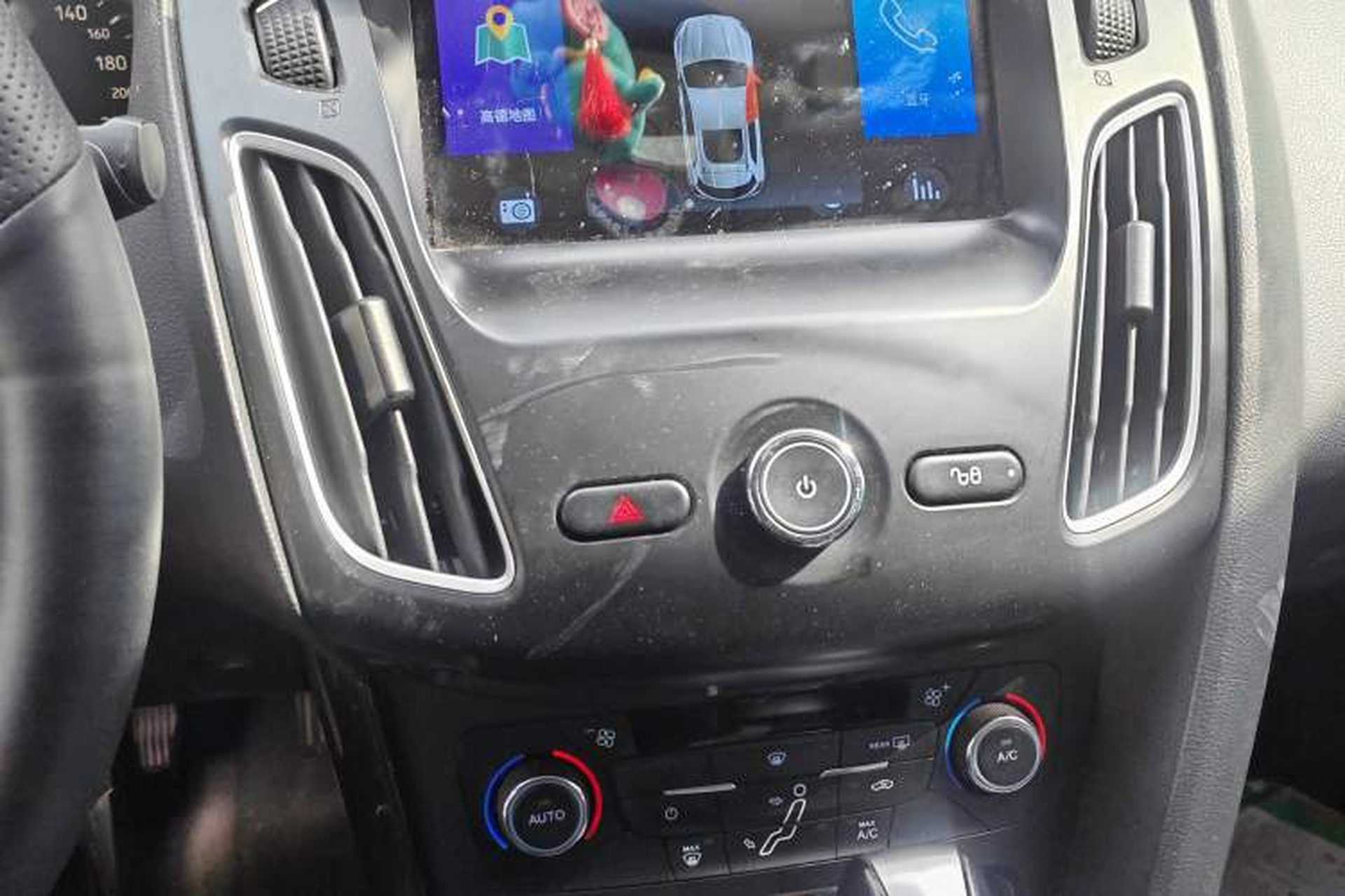 Used Ford Focus 2017 Sedan 1.6L Automatic Fashion Edition Smart Drive Version Audio And AC Panel