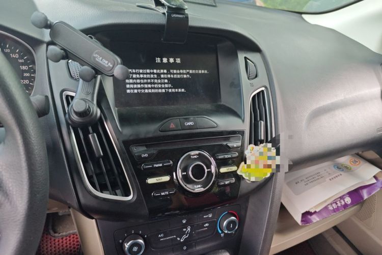 Used Ford Focus 2017 Sedan 1.6L Automatic Comfort Plus SmartDrive Edition Audio And AC Panel