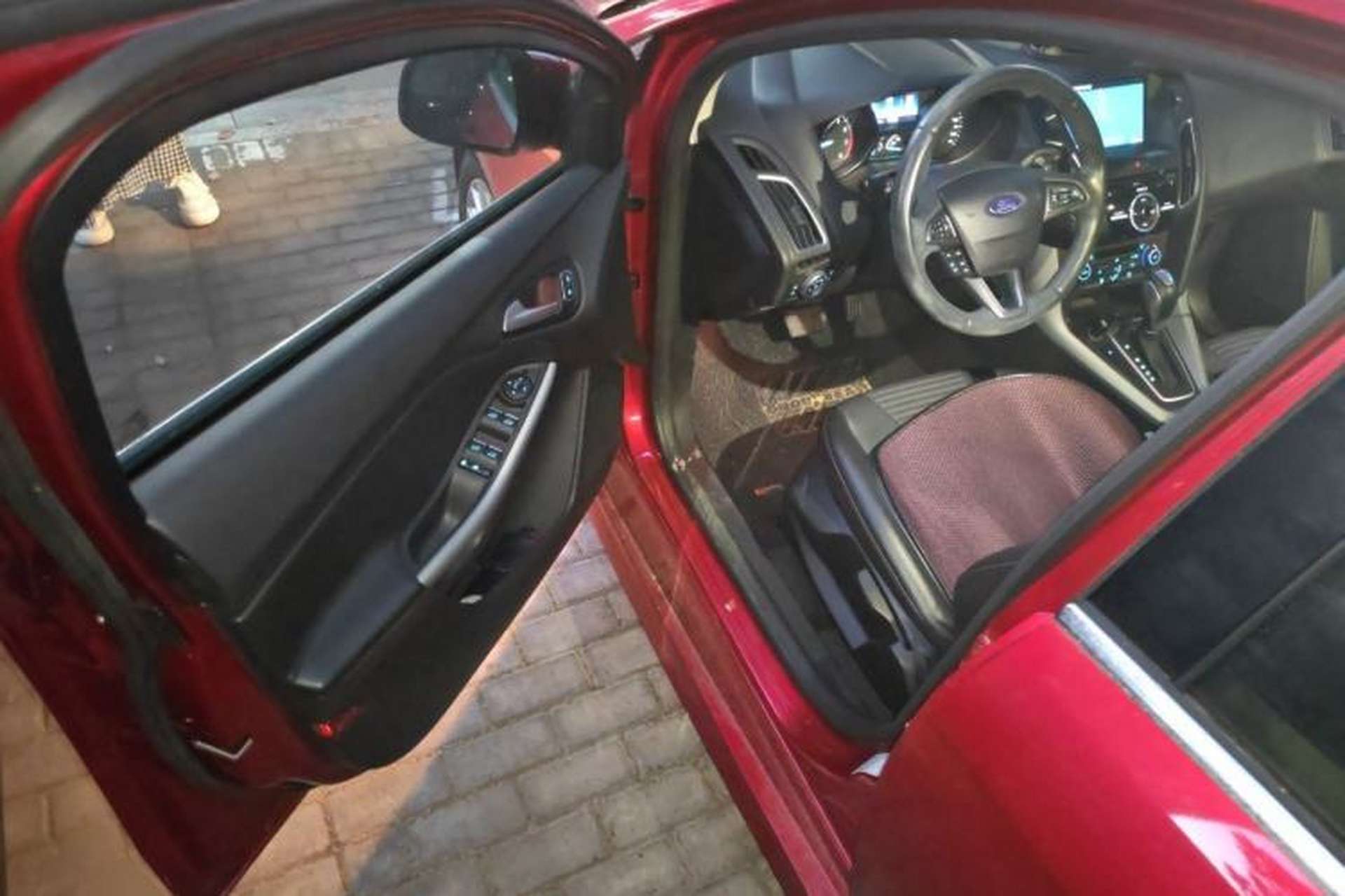 Used Ford Focus 2017 Hatchback EcoBoost 180 Automatic Sport Model Driver Seat