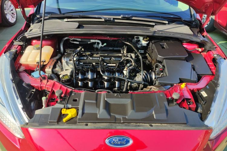 Used Ford Focus 2017 Hatchback 1.6L Automatic Fashion Edition Smart Drive Version Engine Bay