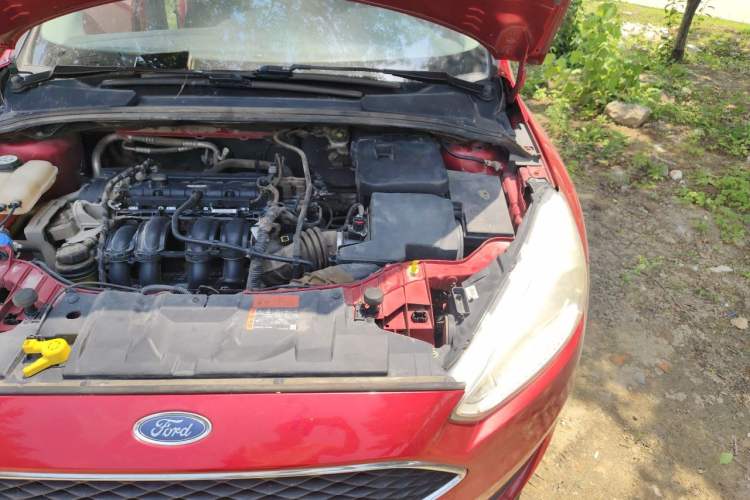 Used Ford Focus 2017 Hatchback 1.6L Manual Comfort Plus SmartDrive Edition Engine Bay Left