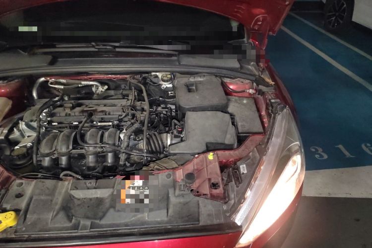 Used Ford Focus 2017 Hatchback 1.6L Automatic Comfort Plus SmartDrive Edition Engine Bay Left