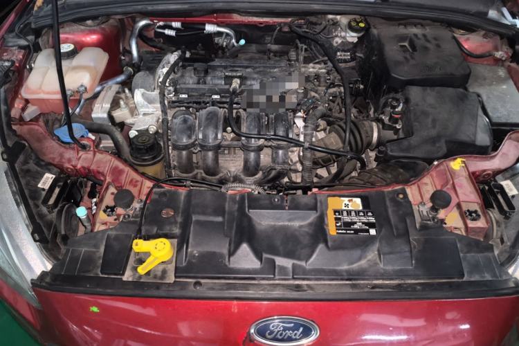 Used Ford Focus 2017 Hatchback 1.6L Automatic Comfort Plus SmartDrive Edition Engine Bay