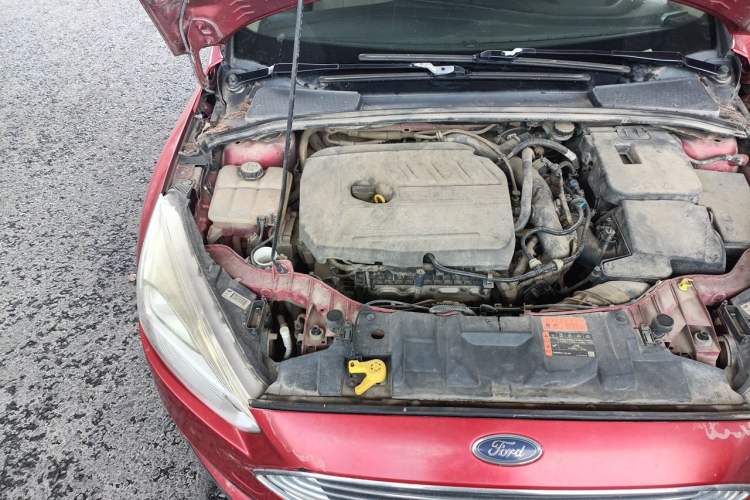 Used Ford Focus 2017 Sedan EcoBoost 180 Automatic Flagship Model Engine Bay Right