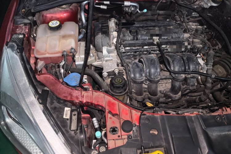 Used Ford Focus 2017 Hatchback 1.6L Automatic Comfort Plus SmartDrive Edition Engine Bay Right