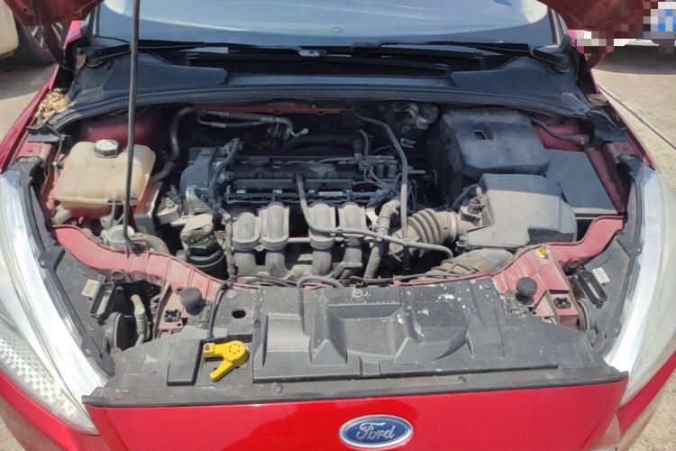 Used Ford Focus 2017 Sedan 1.6L Automatic Fashion Edition Smart Drive Version Engine Bay