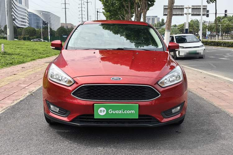 Used Ford Focus 2017 Hatchback 1.6L Automatic Comfort Plus SmartDrive Edition Exterior 1