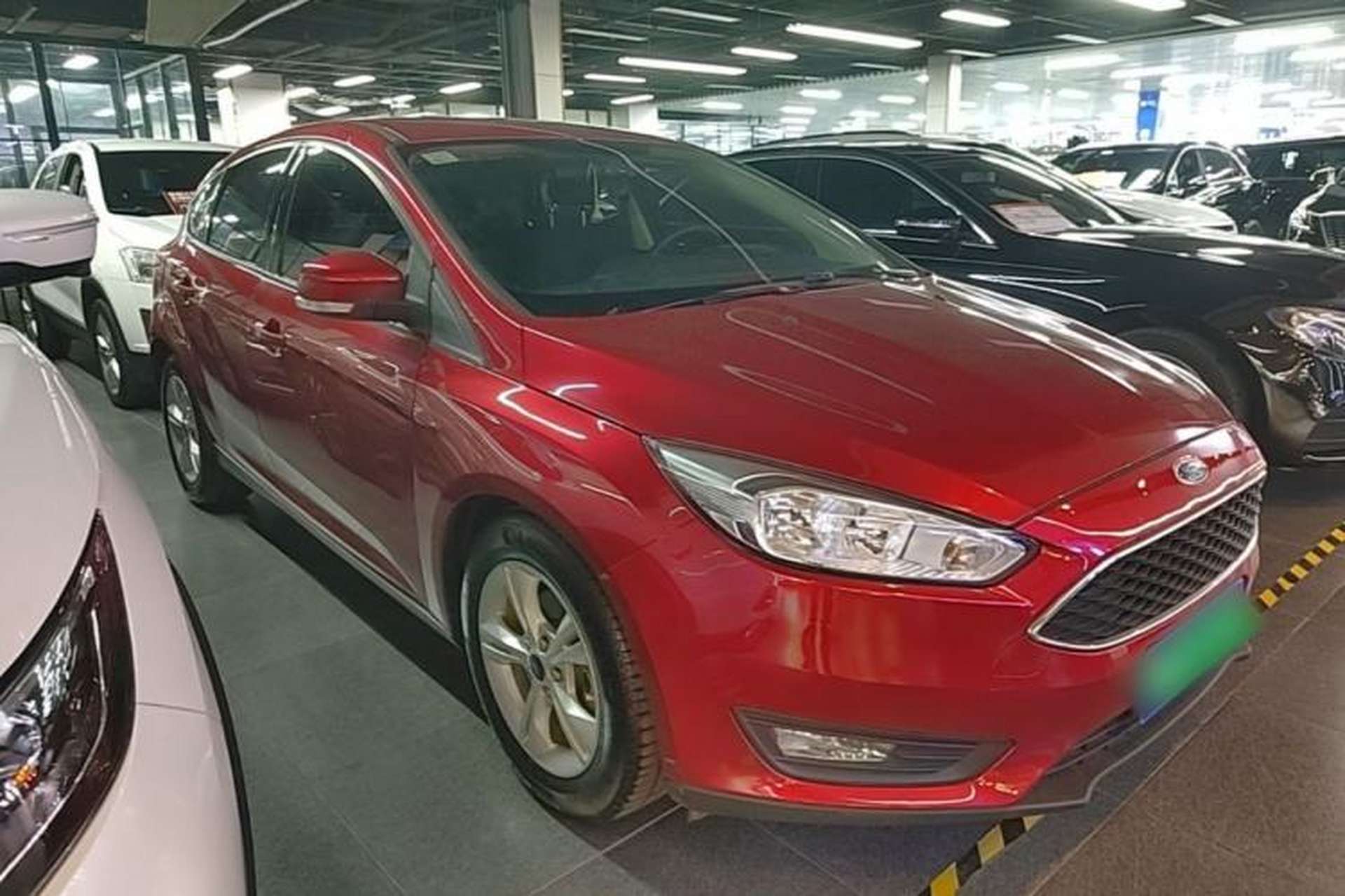 Used Ford Focus 2017 Hatchback 1.6L Automatic Comfort Plus SmartDrive Edition Exterior 1