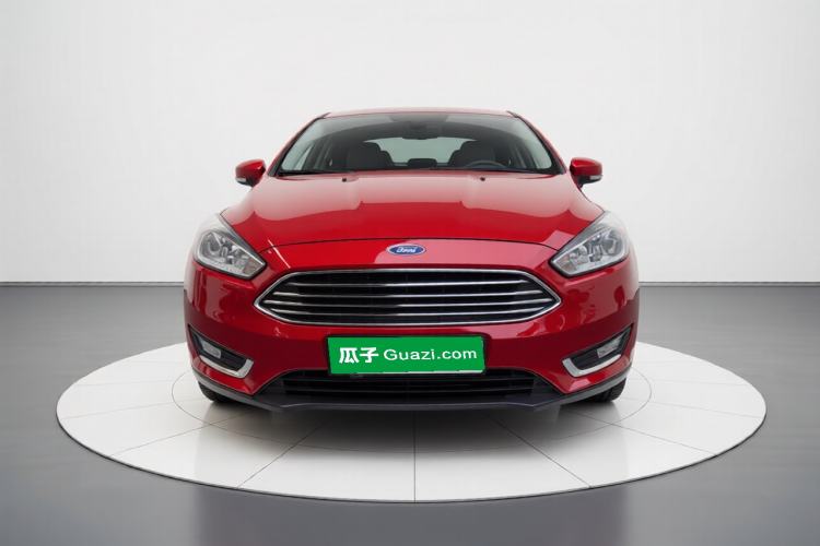 Used Ford Focus 2017 Sedan EcoBoost 125 Manual – Ultra-Style Edition with SmartDrive Features Exterior 1