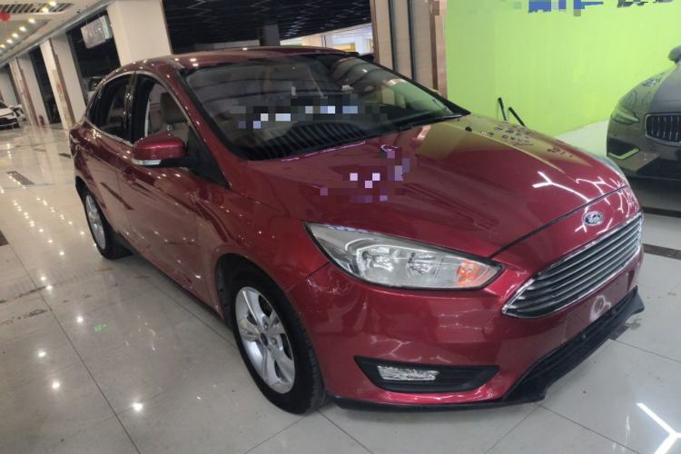 Used Ford Focus 2017 Sedan 1.6L Automatic Comfort Plus SmartDrive Edition Exterior 2