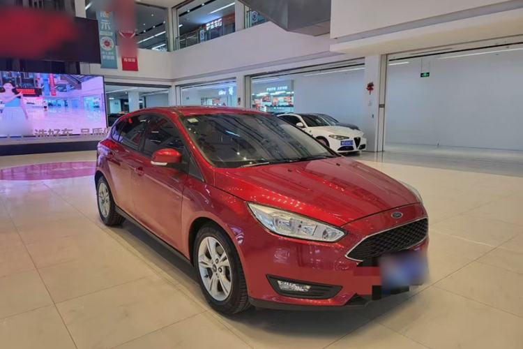 Used Ford Focus 2017 Hatchback 1.6L Automatic Comfort Plus SmartDrive Edition Exterior 3