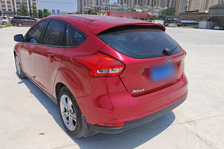 Used Ford Focus 2017 Hatchback 1.6L Automatic Comfort Plus SmartDrive Edition Exterior 4