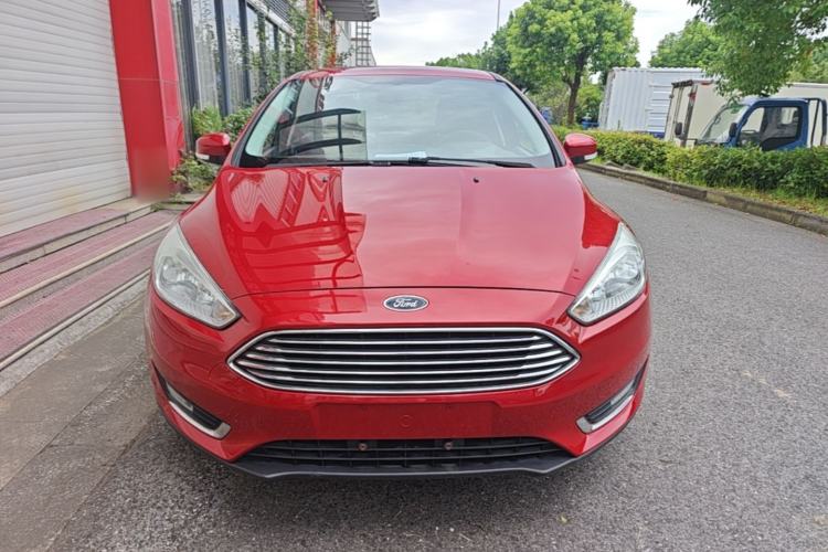 Used Ford Focus 2017 Sedan 1.6L Automatic Fashion Edition Smart Drive Version Front