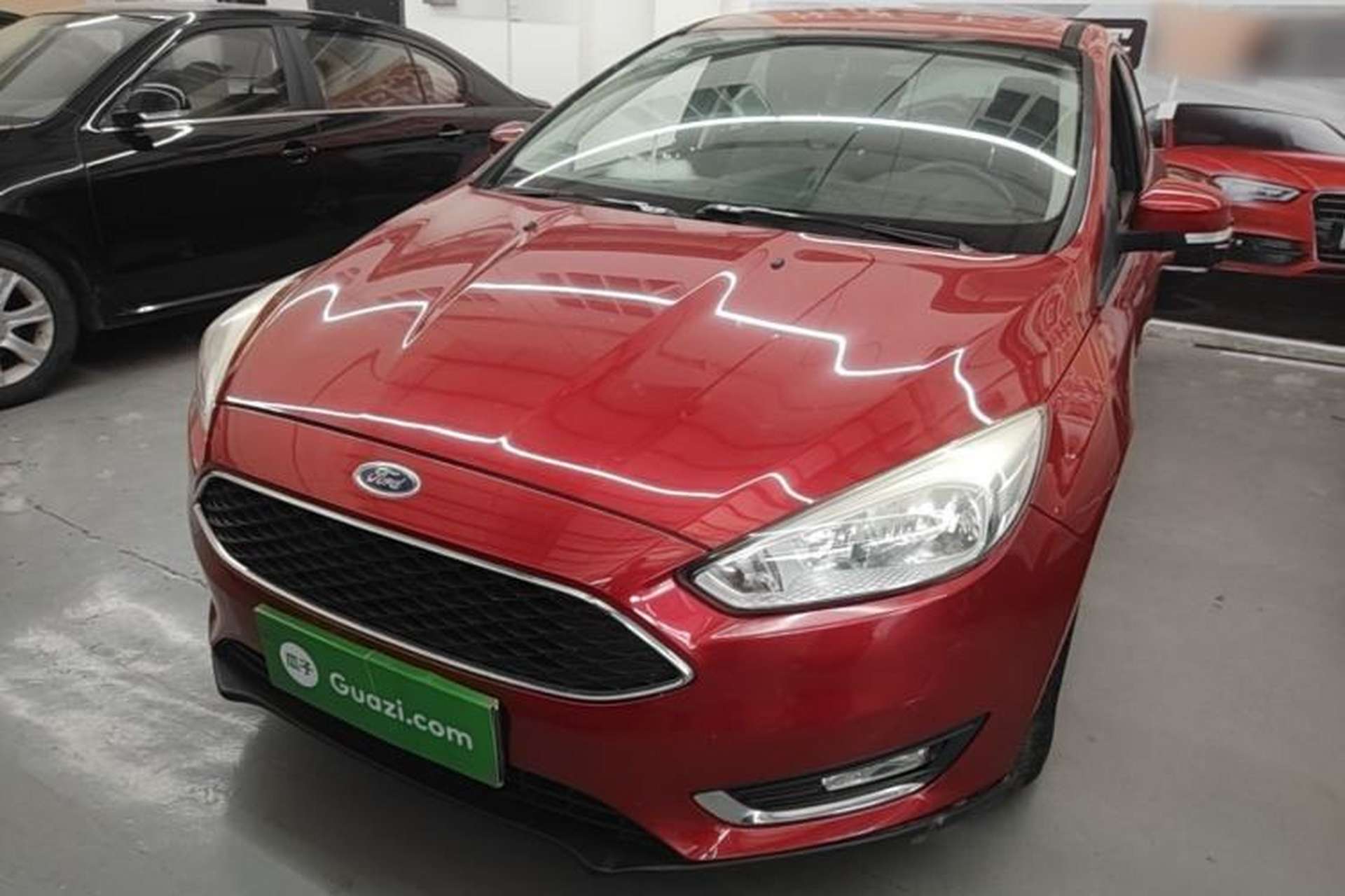 Used Ford Focus 2017 Hatchback EcoBoost 125 Automatic - Ultra-Powerful Style Edition with Smart Drive Features Front Left 45 Deg