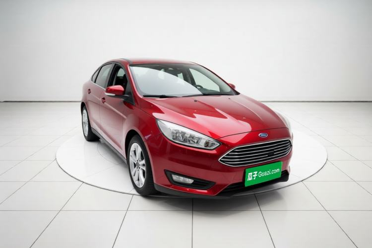 Used Ford Focus 2017 Sedan 1.6L Automatic Comfort Plus SmartDrive Edition Front Right 45 Deg