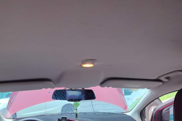 Used Ford Focus 2017 Sedan 1.6L Manual Comfort Plus SmartDrive Edition Headliner