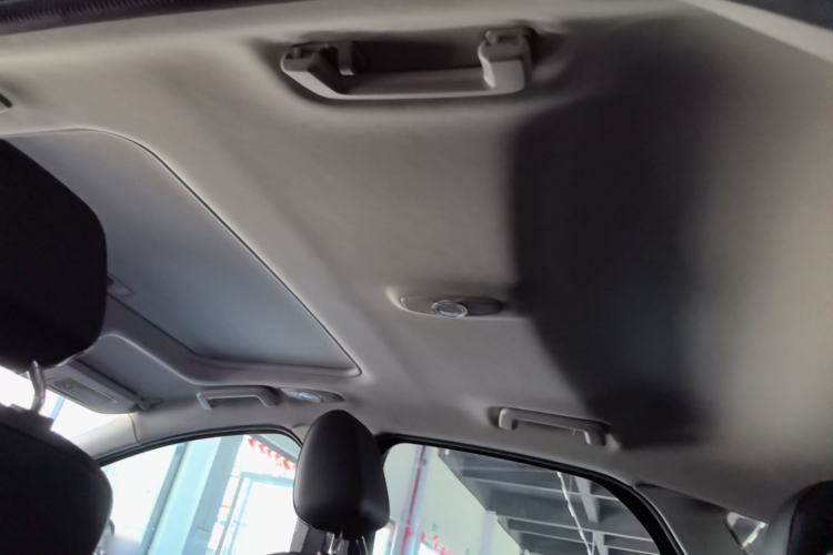 Used Ford Focus 2017 Hatchback 1.6L Automatic Fashion Edition Smart Drive Version Headliner