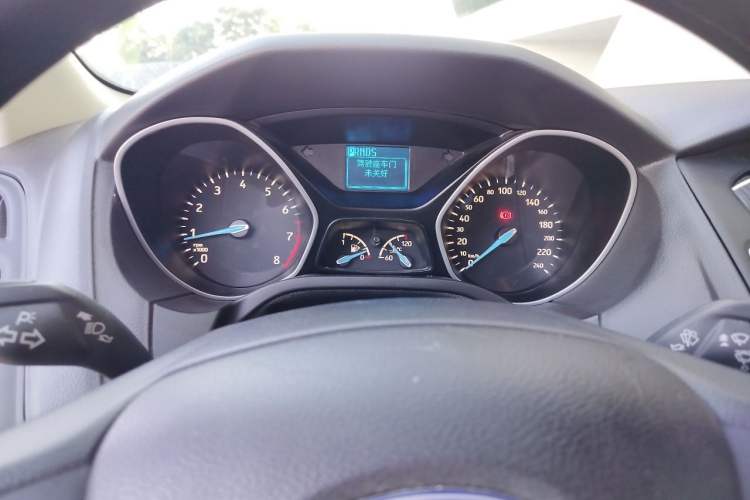 Used Ford Focus 2017 Sedan 1.6L Automatic Comfort Plus SmartDrive Edition Instrument Cluster