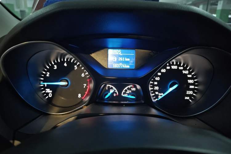 Used Ford Focus 2017 Sedan 1.6L Automatic Fashion Edition Smart Drive Version Instrument Cluster