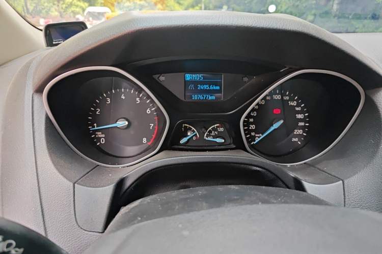 Used Ford Focus 2017 Hatchback 1.6L Automatic Comfort Plus SmartDrive Edition Instrument Cluster