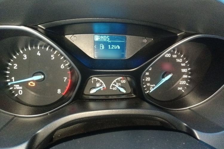 Used Ford Focus 2017 Hatchback 1.6L Automatic Fashion Edition Smart Drive Version Instrument Cluster