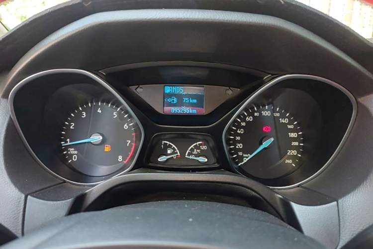 Used Ford Focus 2017 Sedan 1.6L Automatic Fashion Edition Smart Drive Version Instrument Cluster