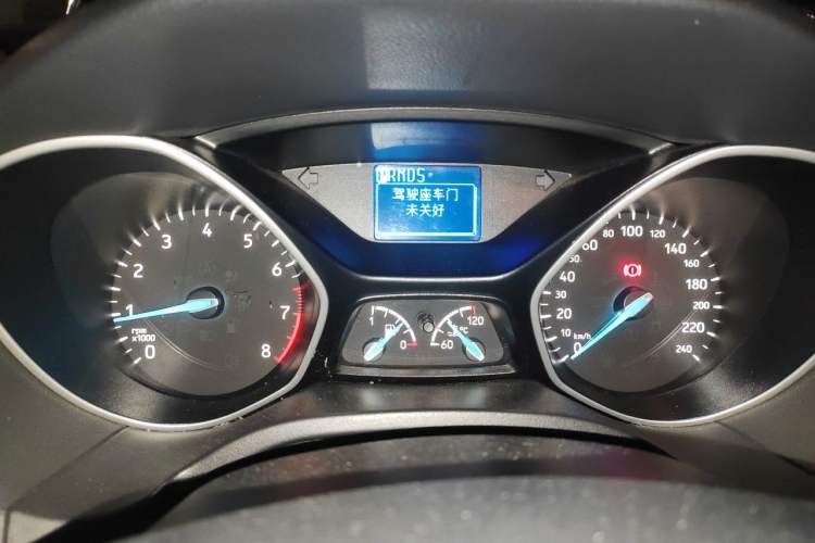 Used Ford Focus 2017 Hatchback 1.6L Automatic Comfort Plus SmartDrive Edition Instrument Cluster